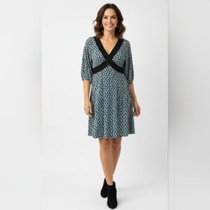 Vintage-Style Max Studio Geometric V-Neck Dress with Flutter Sleeves - M